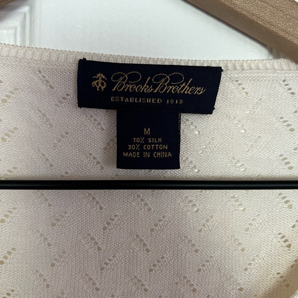 Brooks Brothers, Ivory, Silk and Cotton lightweight sweater 3/4 sleeve - Picture 2 of 5